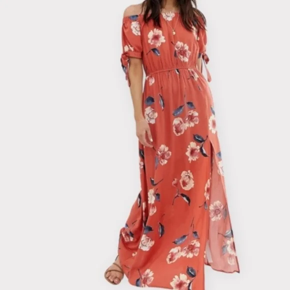 Floral Off-Shoulder Maxi Dress - Picture 1 of 10